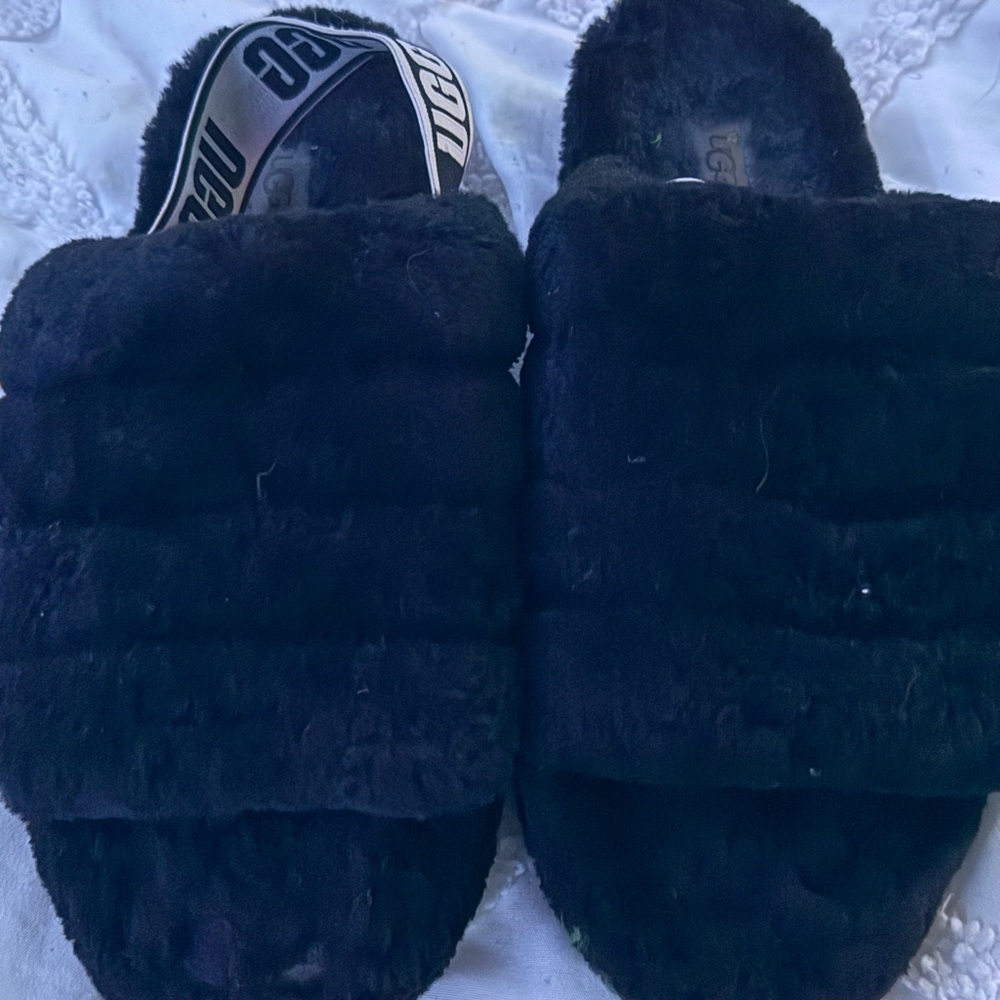 UGG Black Cozy Slippers